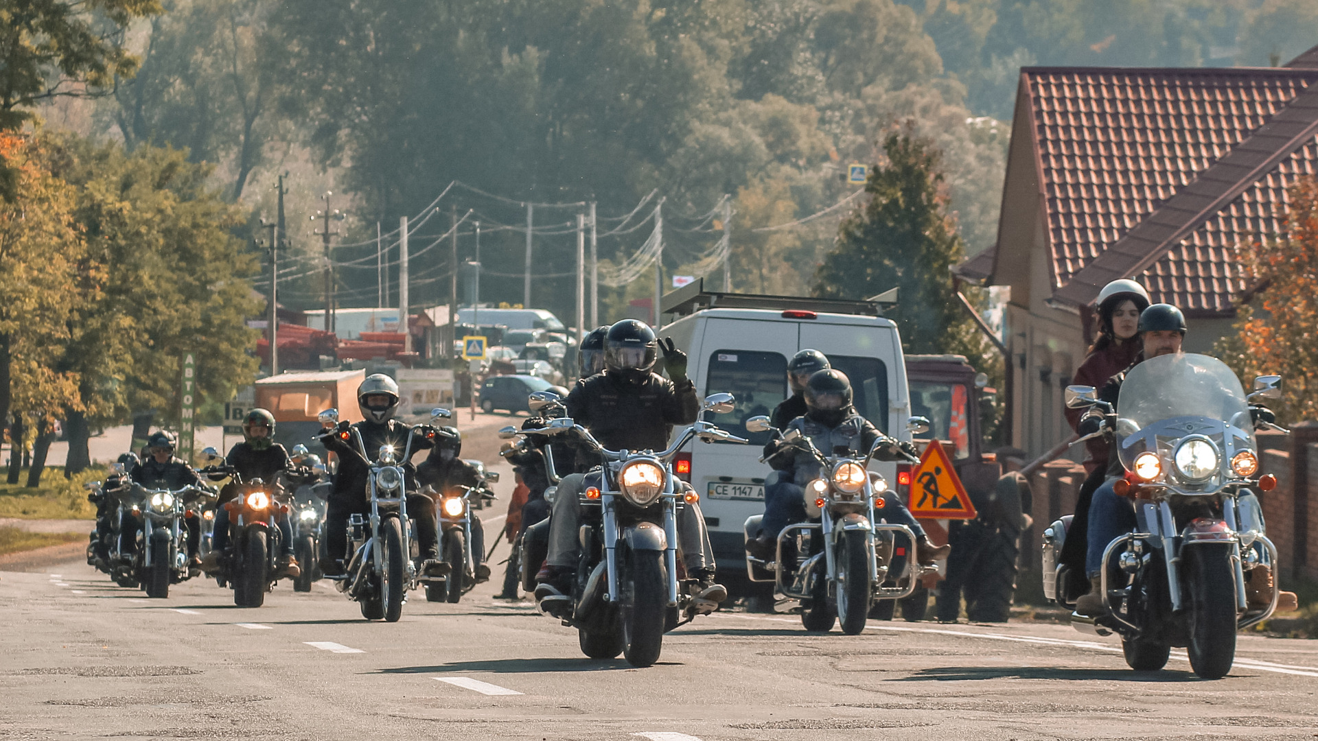 Bad Uncles MC - Мотоклуб Україна Чернівці Буковина Колона Мотоциклів