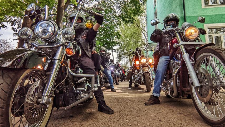 Bad Uncles MC - Мотоклуб Україна Чернівці Буковина Мотоццикли