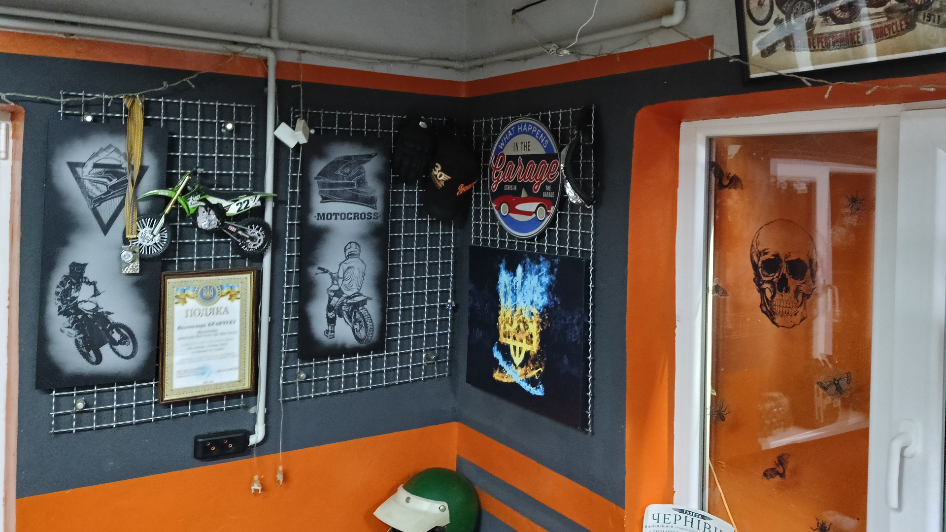 Bad Uncles MC - Мотоклуб Україна Чернівці Буковина Фото клаб-хаус